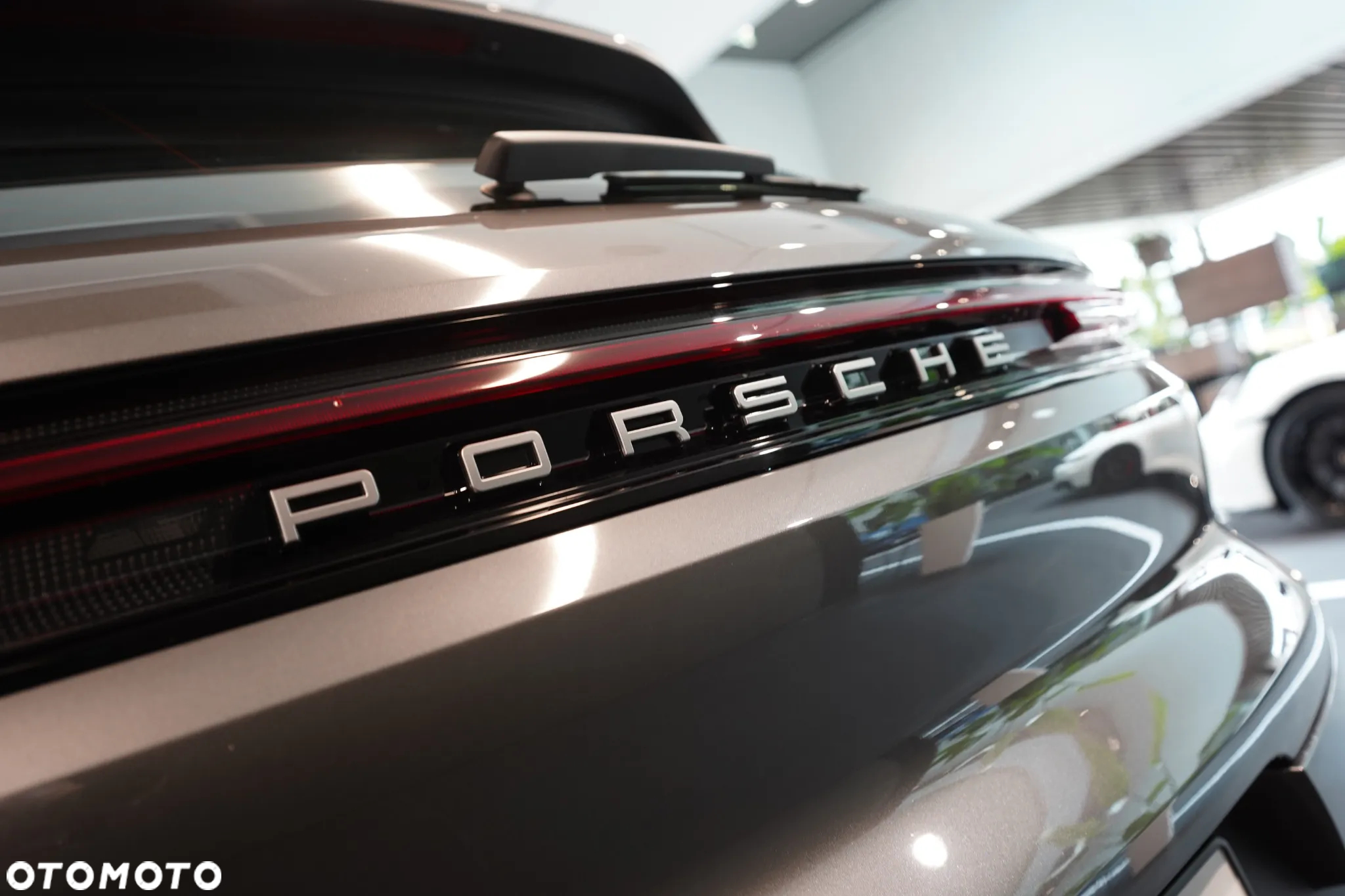 Porsche Cayenne - 32