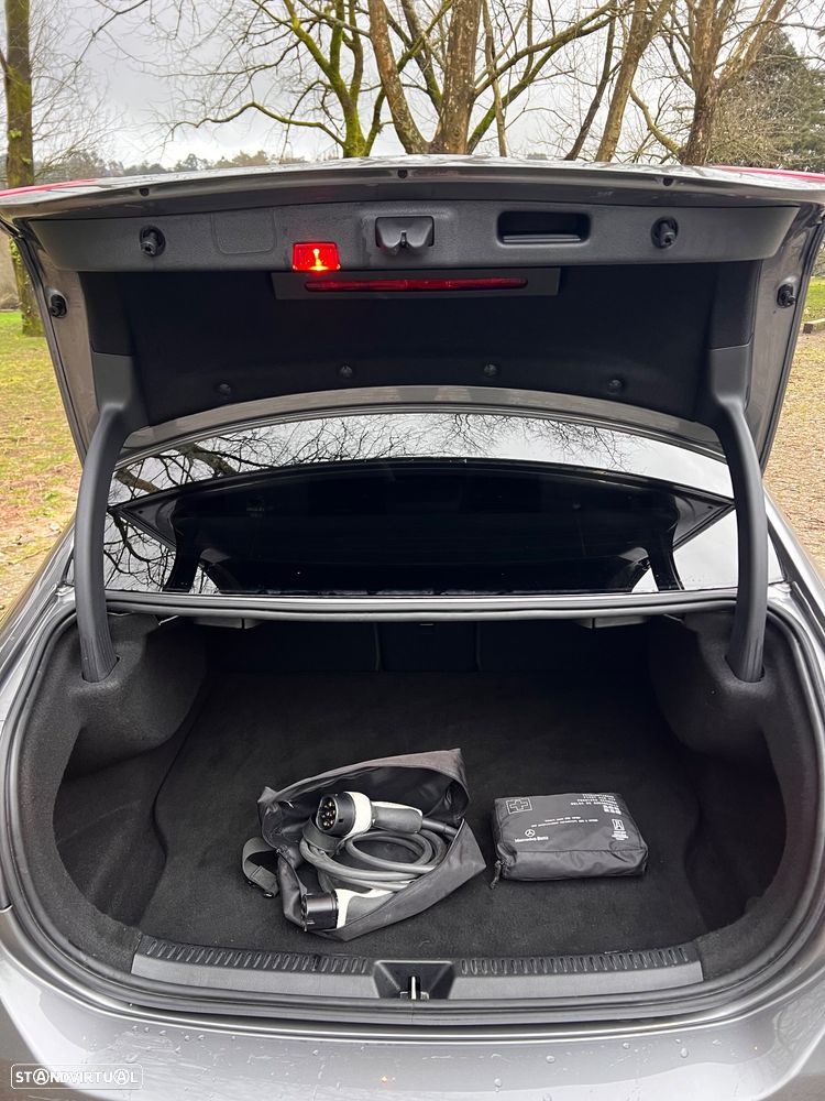 Mercedes-Benz A 250 Limousine e 8G-DCT AMG Line Advanced Plus - 12