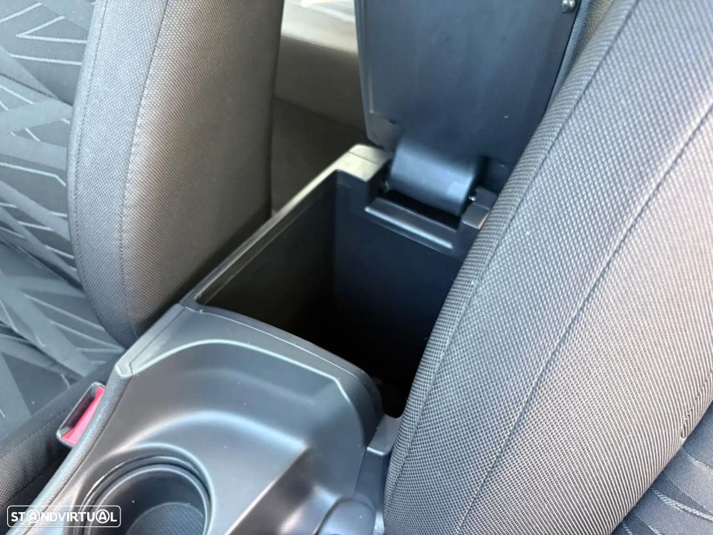 Kia Ceed SW 1.6 CRDi Nav Line - 34