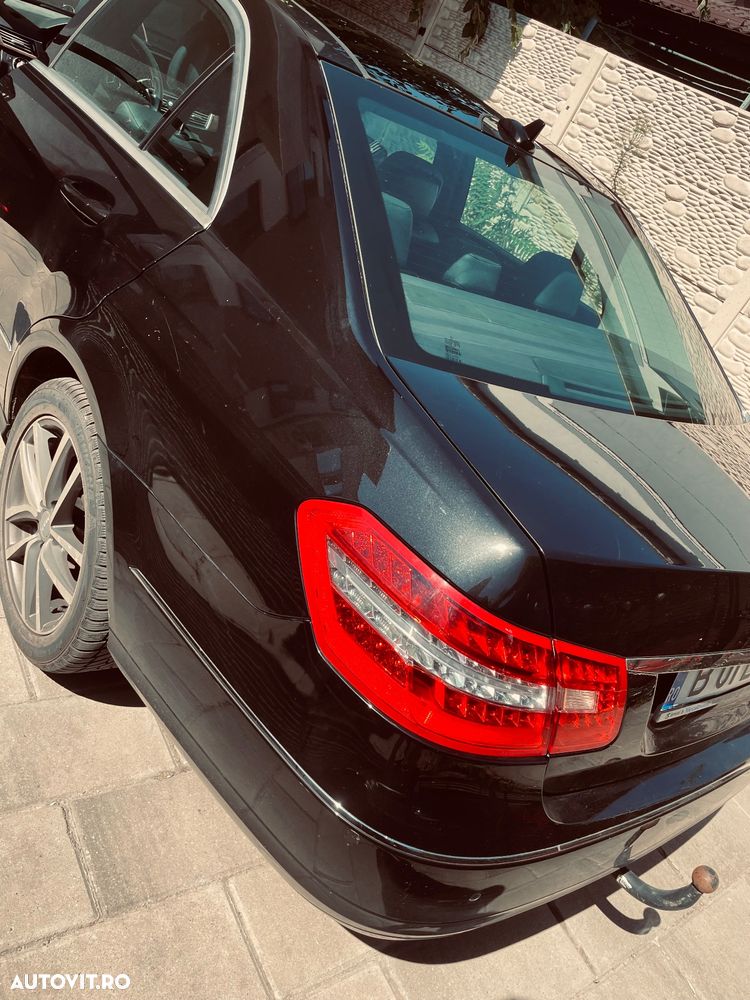 Mercedes-Benz E 220 CDI 7G-TRONIC Elegance - 12
