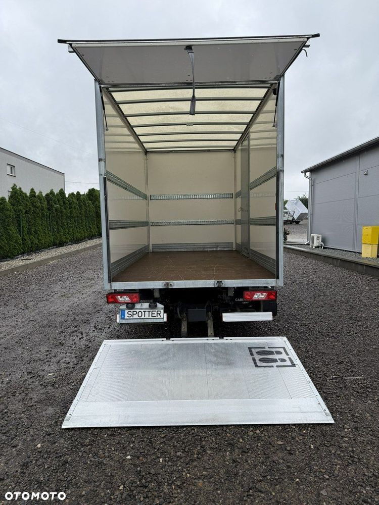 Ford Transit - 21