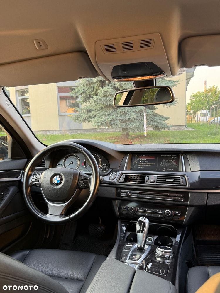BMW Seria 5 520d xDrive - 20