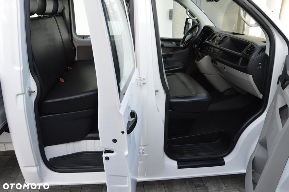 Volkswagen Transporter - 20