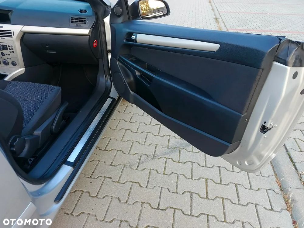 Opel Astra 1.8 Endless Summer - 21