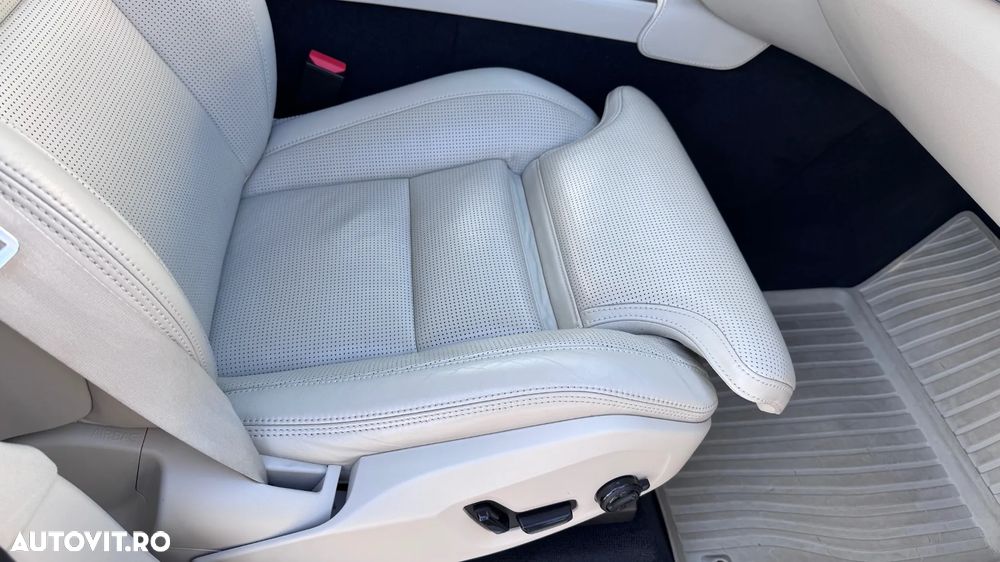 Volvo XC 90 Recharge T8 eAWD Inscription Expression - 15