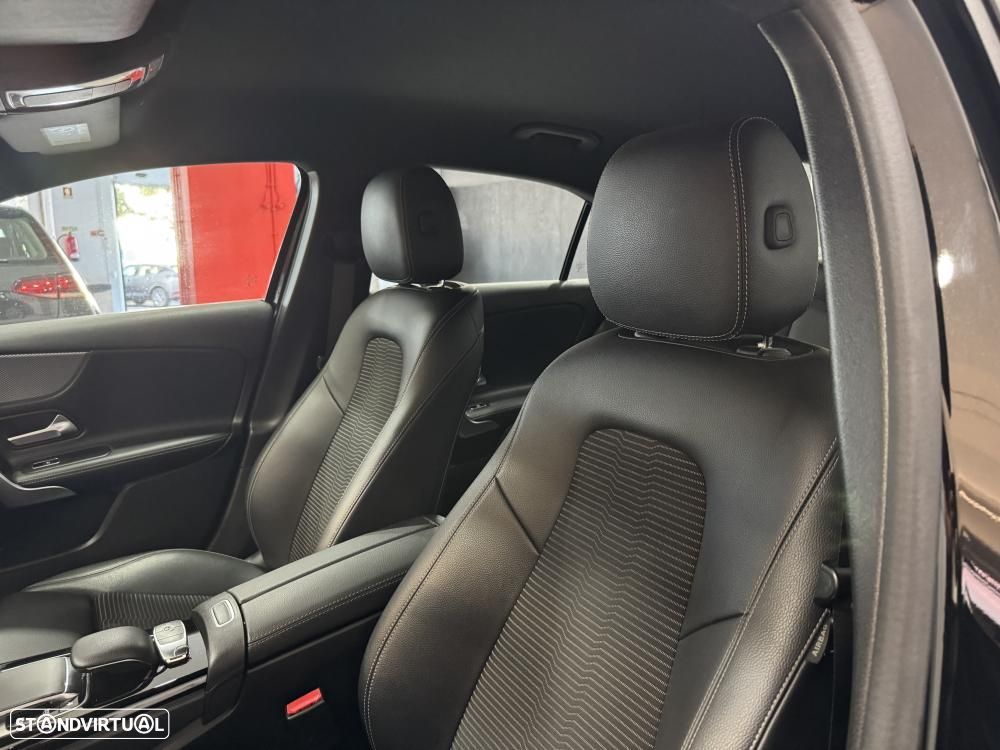 Mercedes-Benz A 180 Limousine d Progressive Aut. - 27