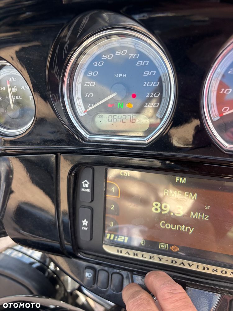 Harley-Davidson Touring Electra Glide - 8