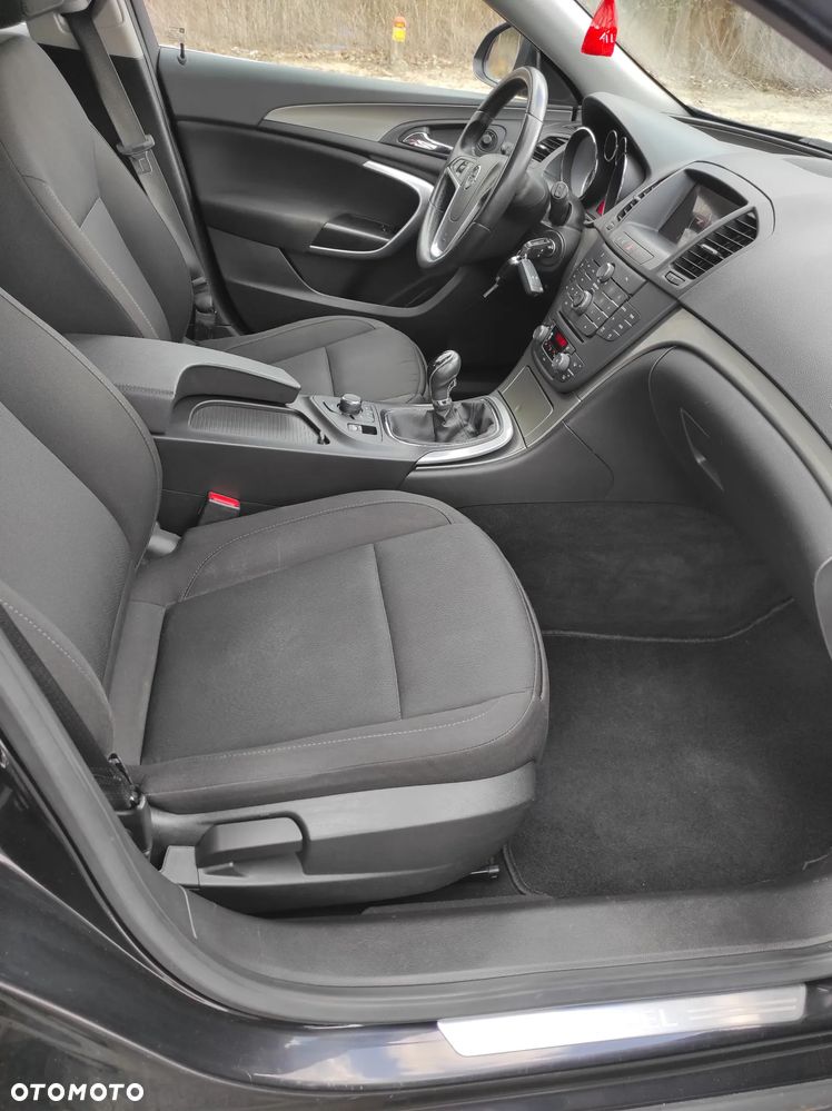 Opel Insignia 2.0 CDTI - 16