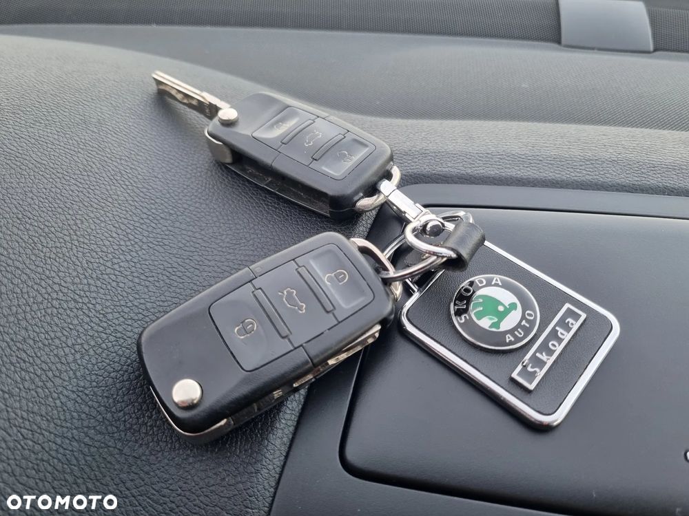 Skoda Octavia Combi 1.8 TSI Elegance - 16