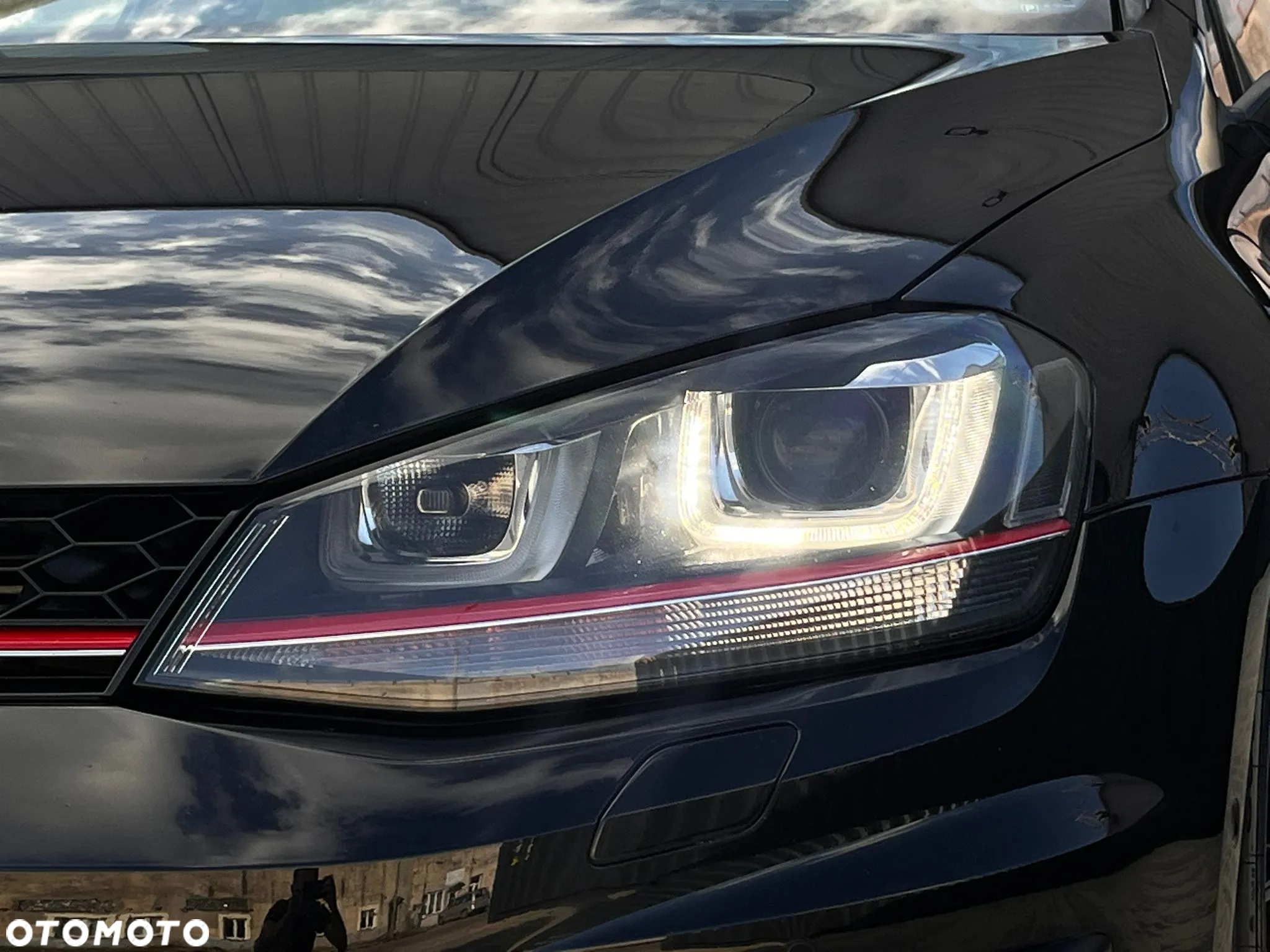Volkswagen Golf GTI Performance BlueMotion Technology DSG - 6