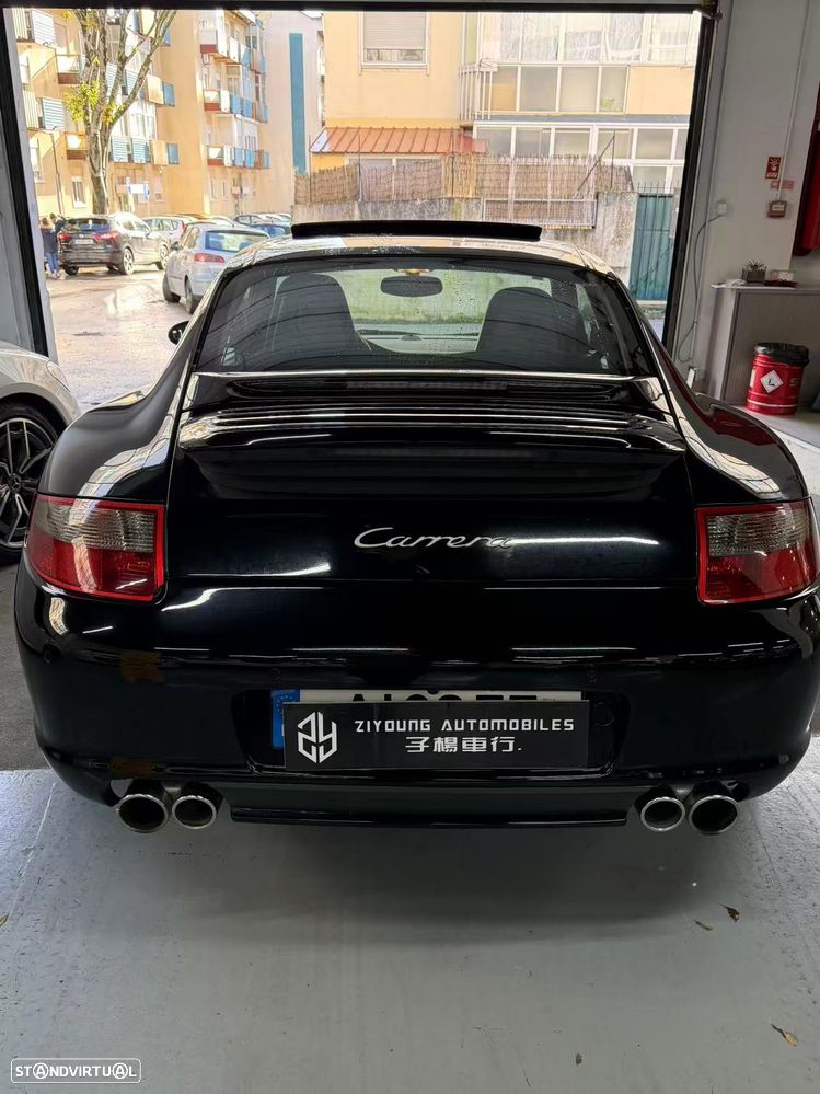Porsche 911 (997) Carrera - 9