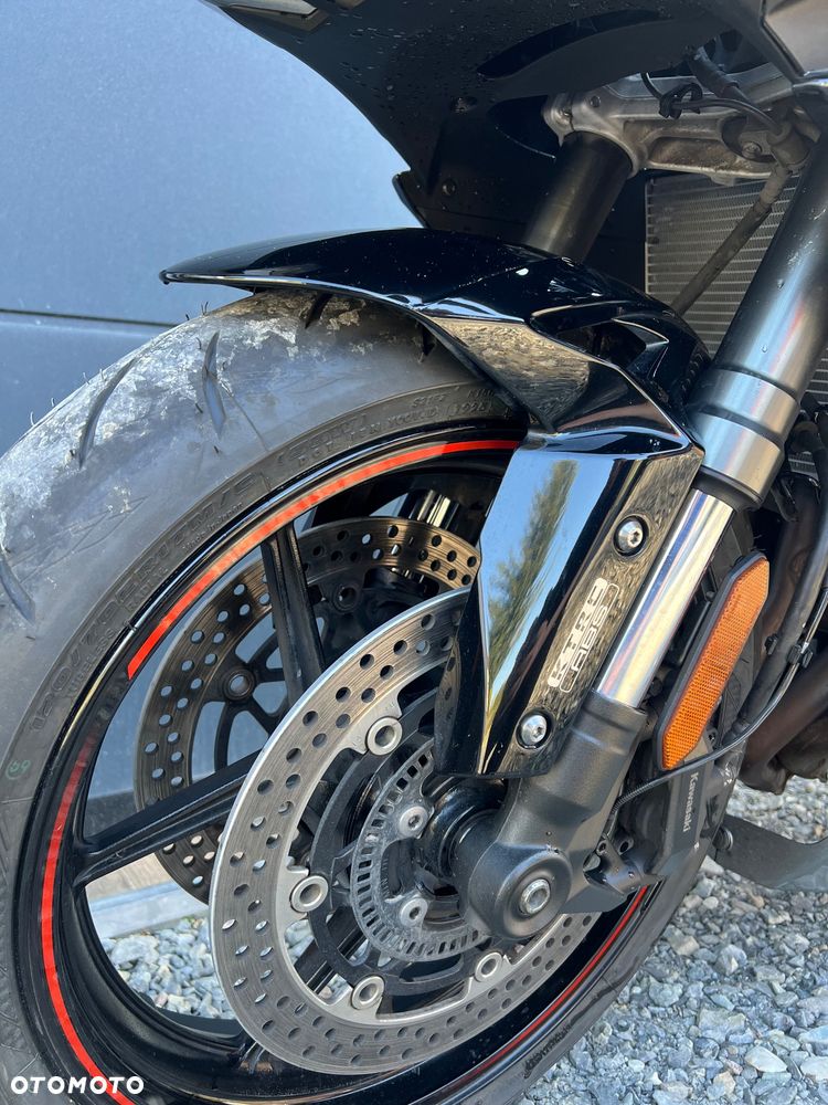 Kawasaki Ninja 1000 SX - 9