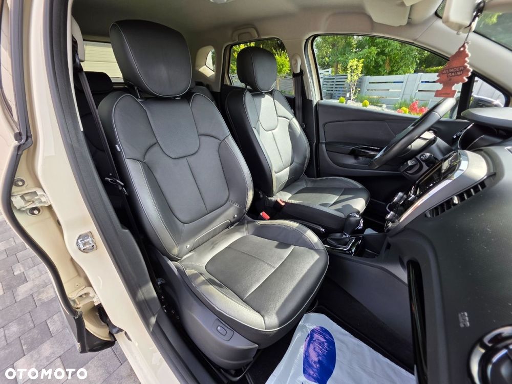 Renault Captur - 24