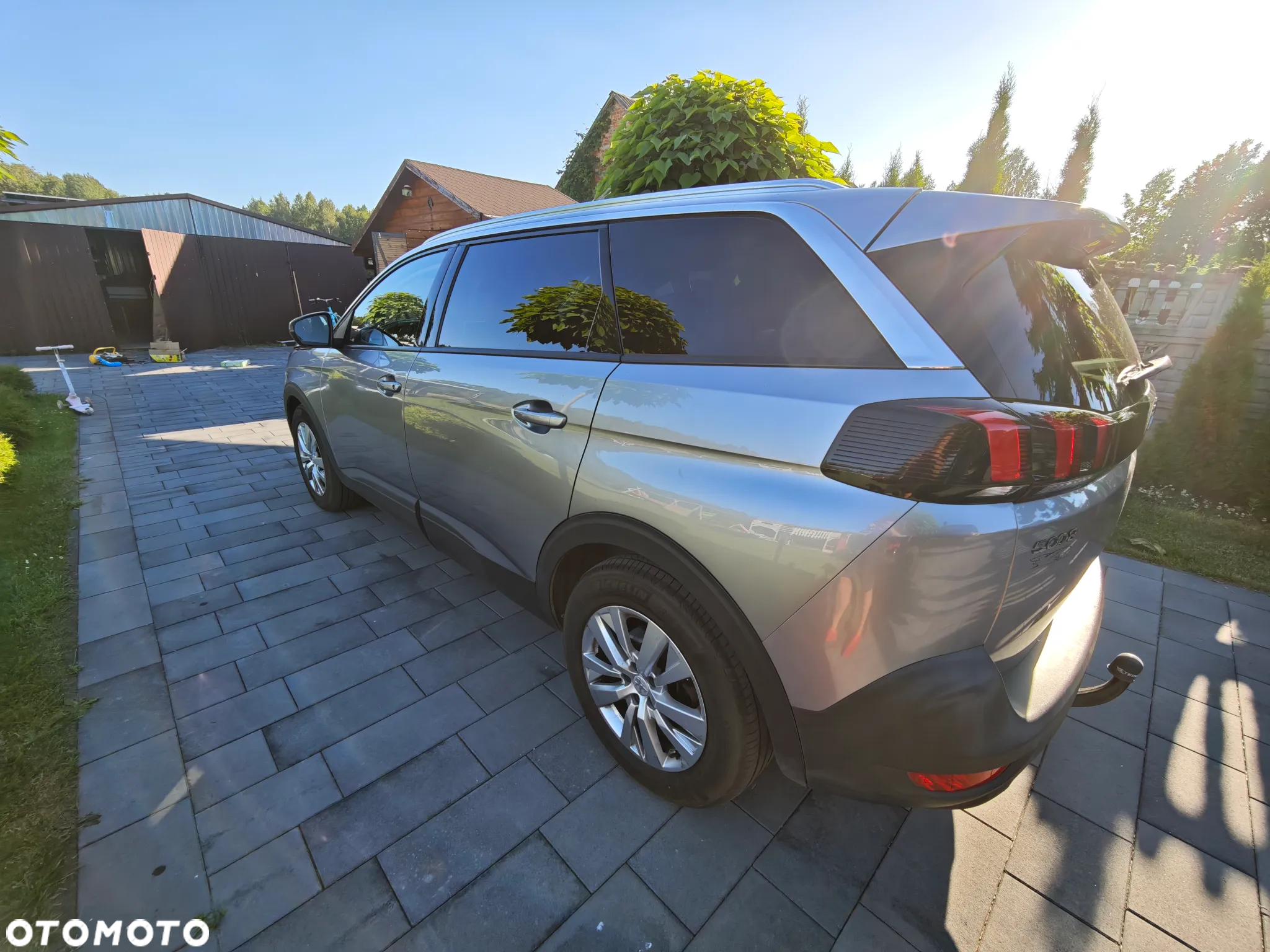 Peugeot 5008 1.5 BlueHDi Active S&S EAT8 - 5