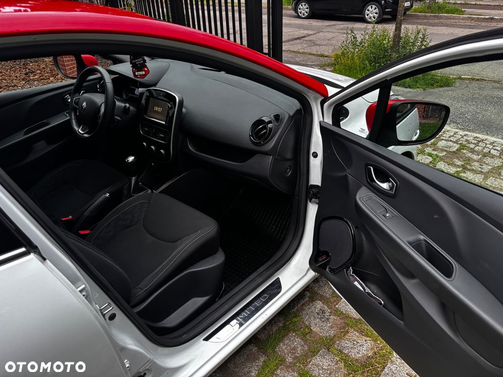 Renault Clio 0.9 TCe Limited - 16