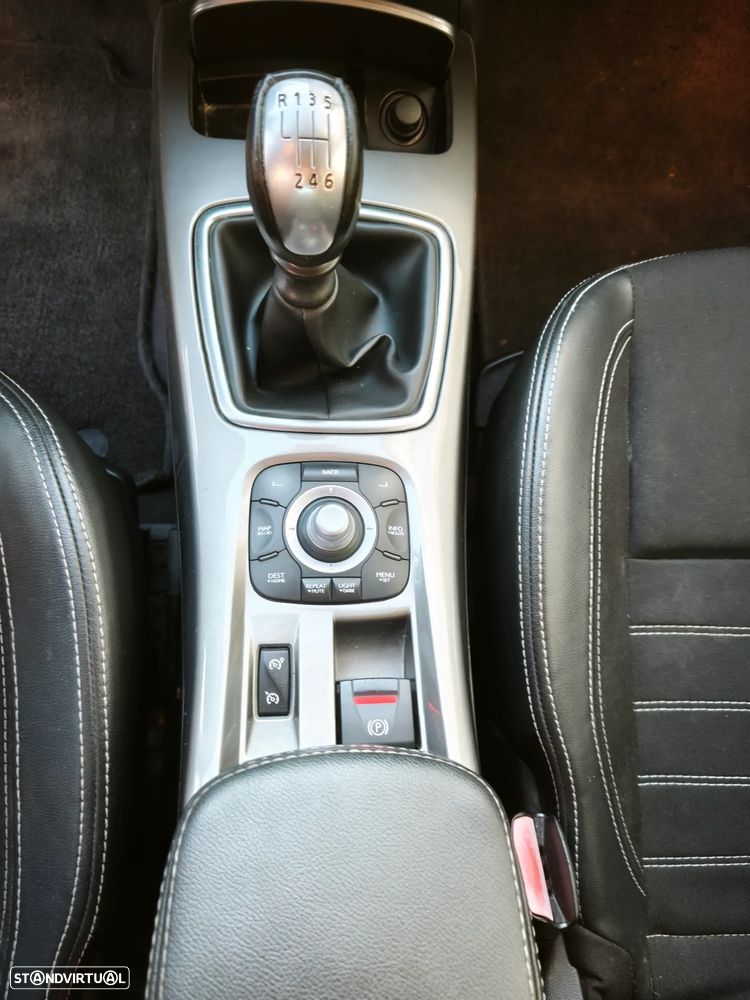 Renault Laguna Break 1.5 dCi Line 112g - 11