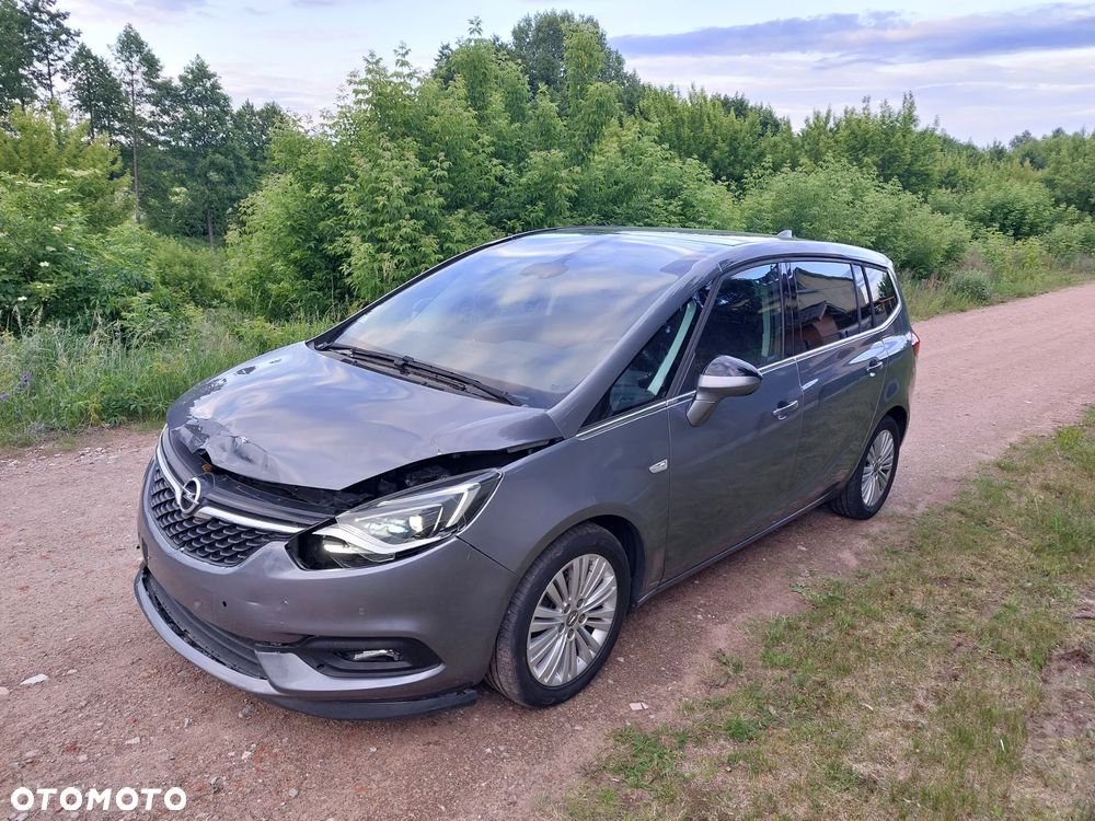 Opel Zafira - 21