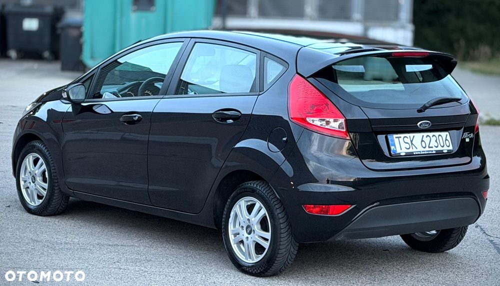 Ford Fiesta 1.25 Champions Edition - 4