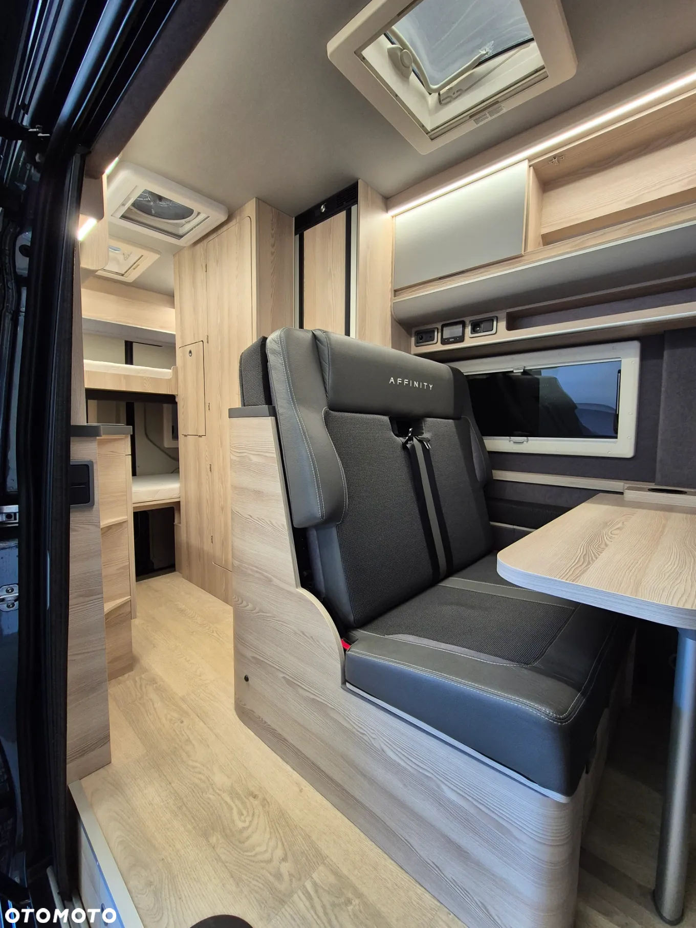 Affinity M FOUR - 7