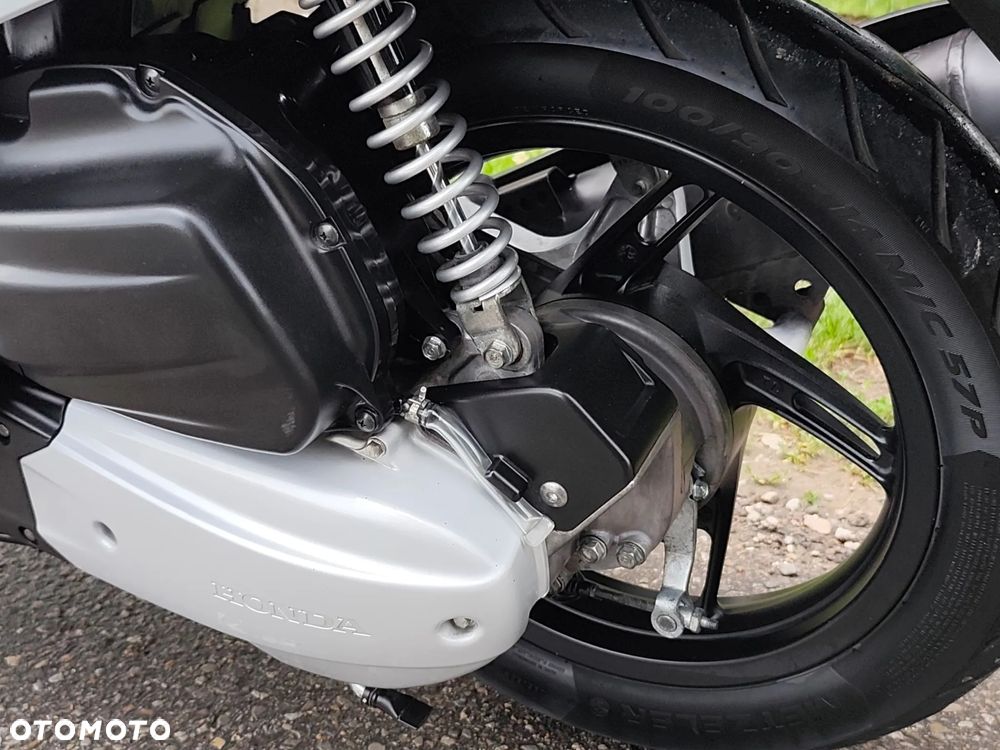 Honda PCX - 6
