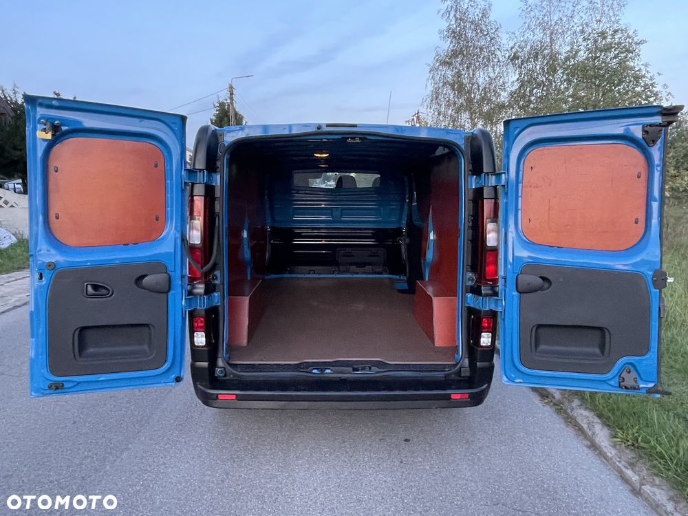 Renault Trafic - 23