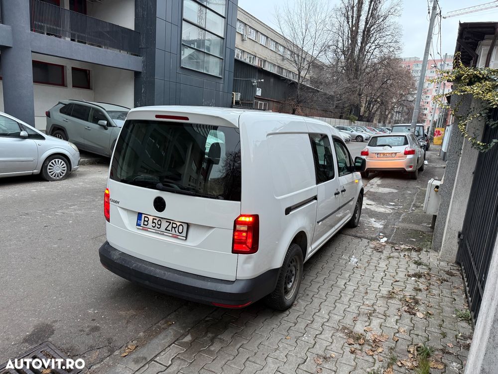 Volkswagen Caddy Maxi 2.0 TDI 75 kW Life - 16