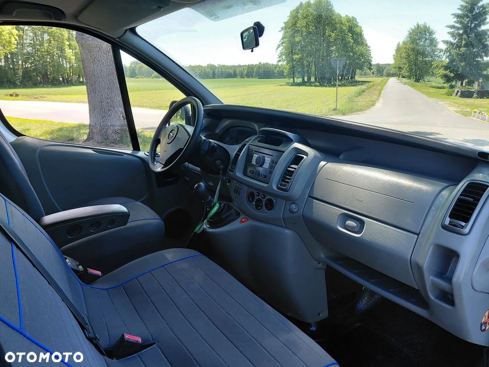 Opel Vivaro L2H1 2.9t - 10