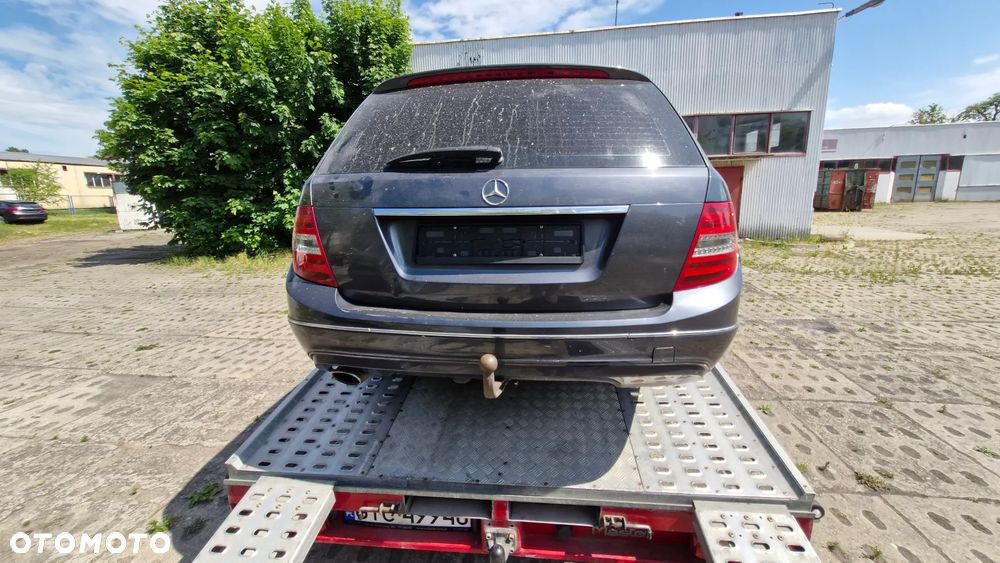 Mercedes-Benz Klasa C 220 CDI Edition - 7