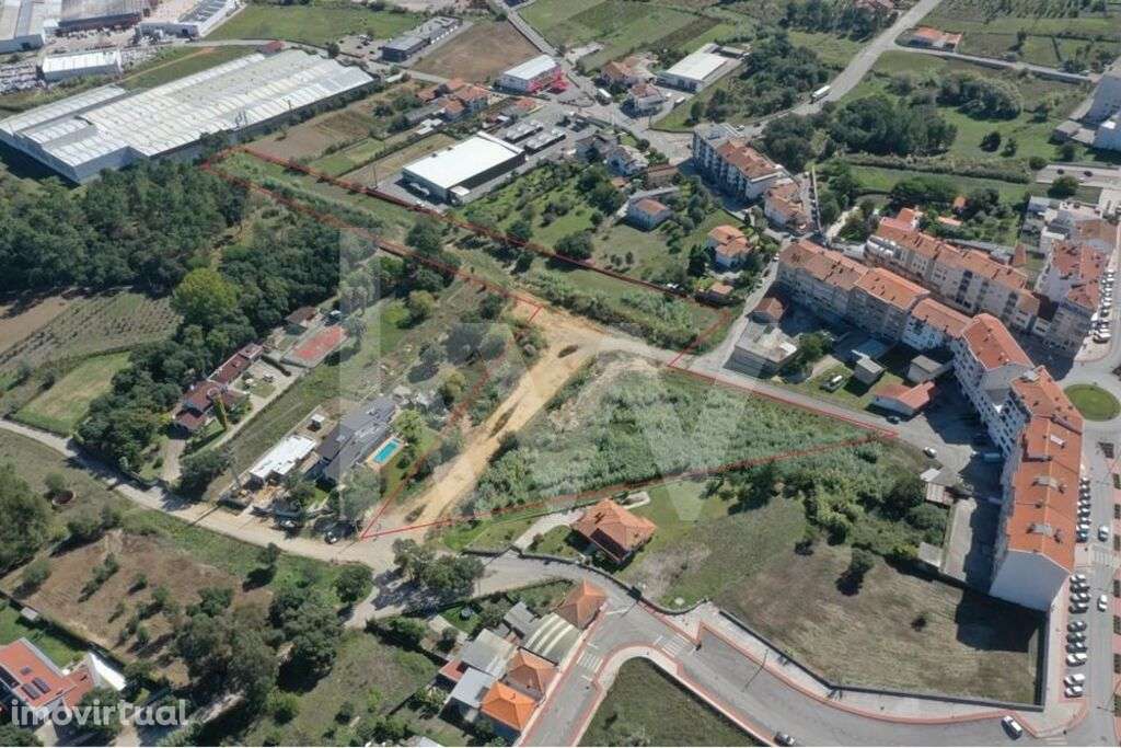 Loteamento de 20.640 m2 para construção de 27 moradias no centro de Ol - Grande imagem: 5/8