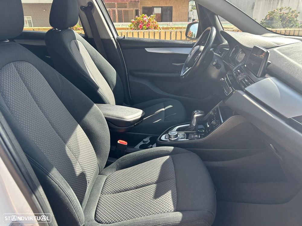 BMW 225xe Active Tourer Line Sport - 18