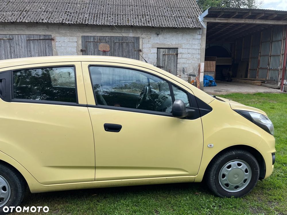 Chevrolet Spark - 4