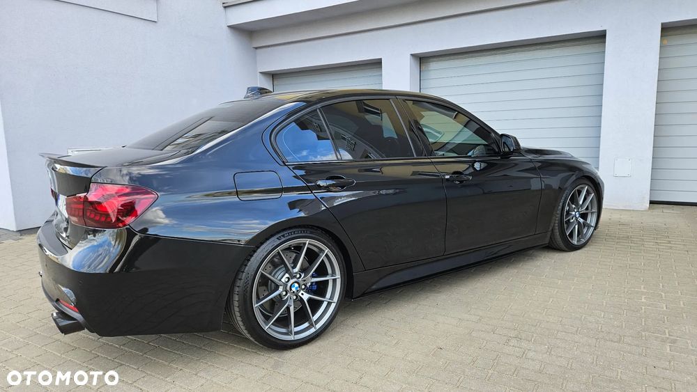 BMW Seria 3 335i xDrive Edition Sport - 13