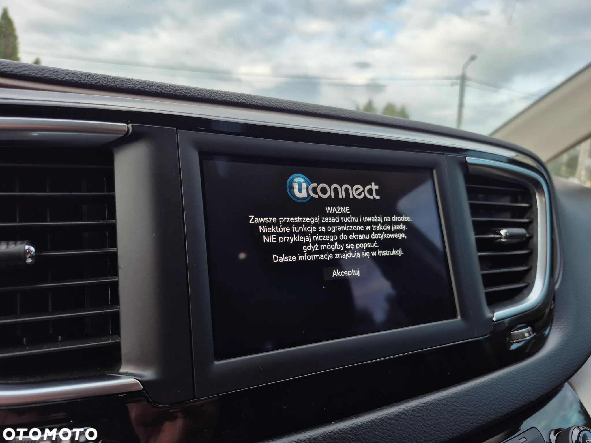 Chrysler Pacifica - 14