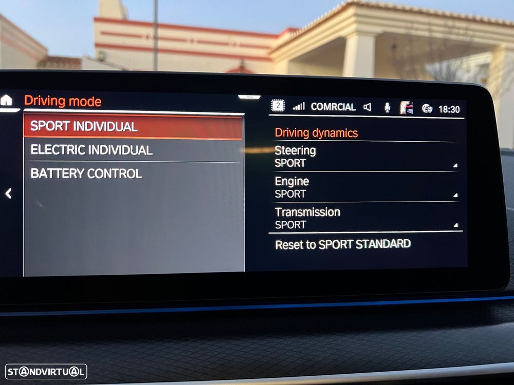 BMW 530 e Pack Desportivo M - 18