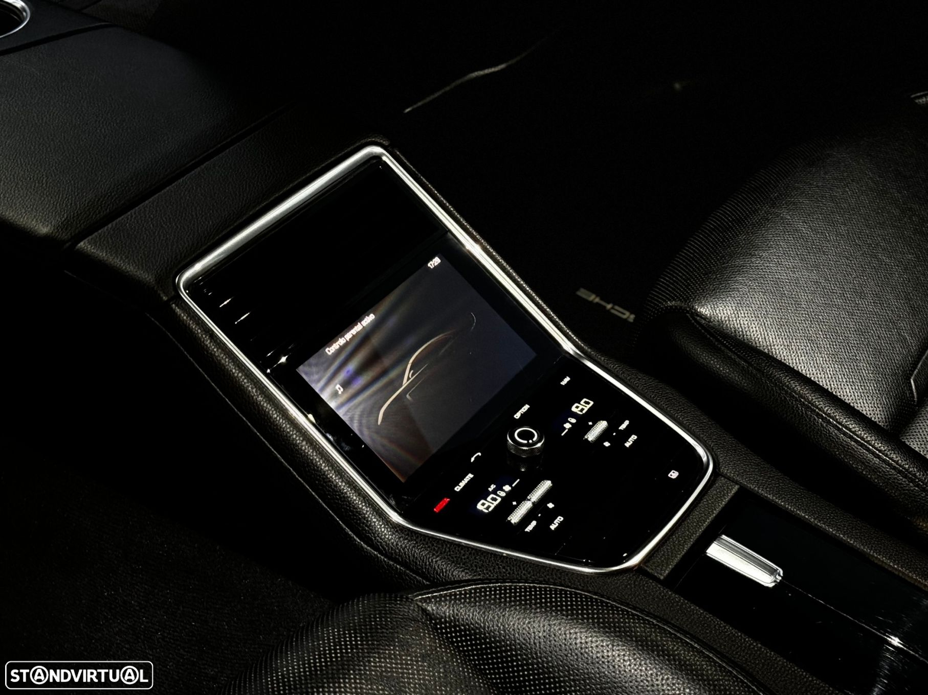 Porsche Panamera 4 Executive - 30