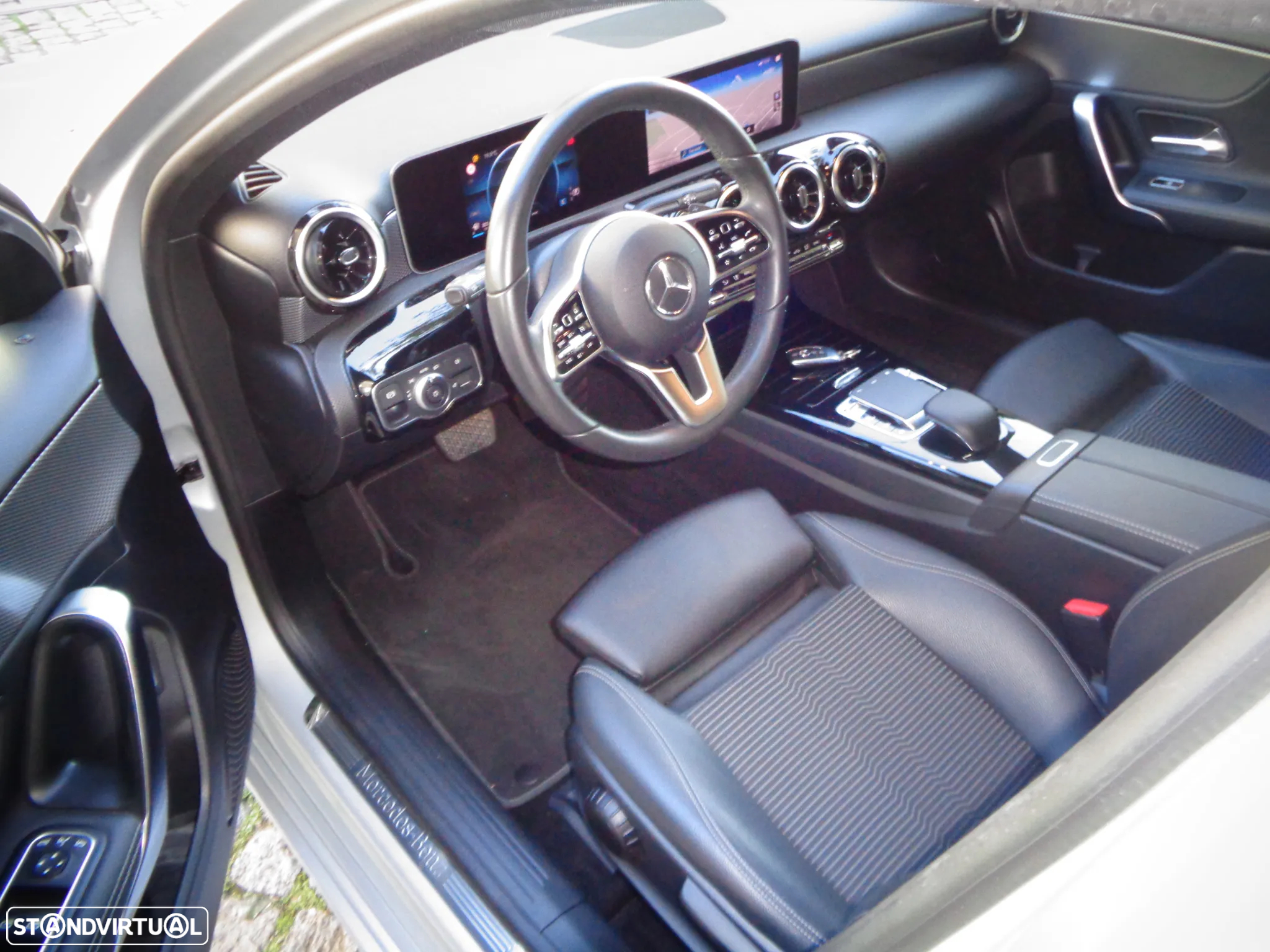 Mercedes-Benz A 180 Limousine d Style Plus Aut. - 15