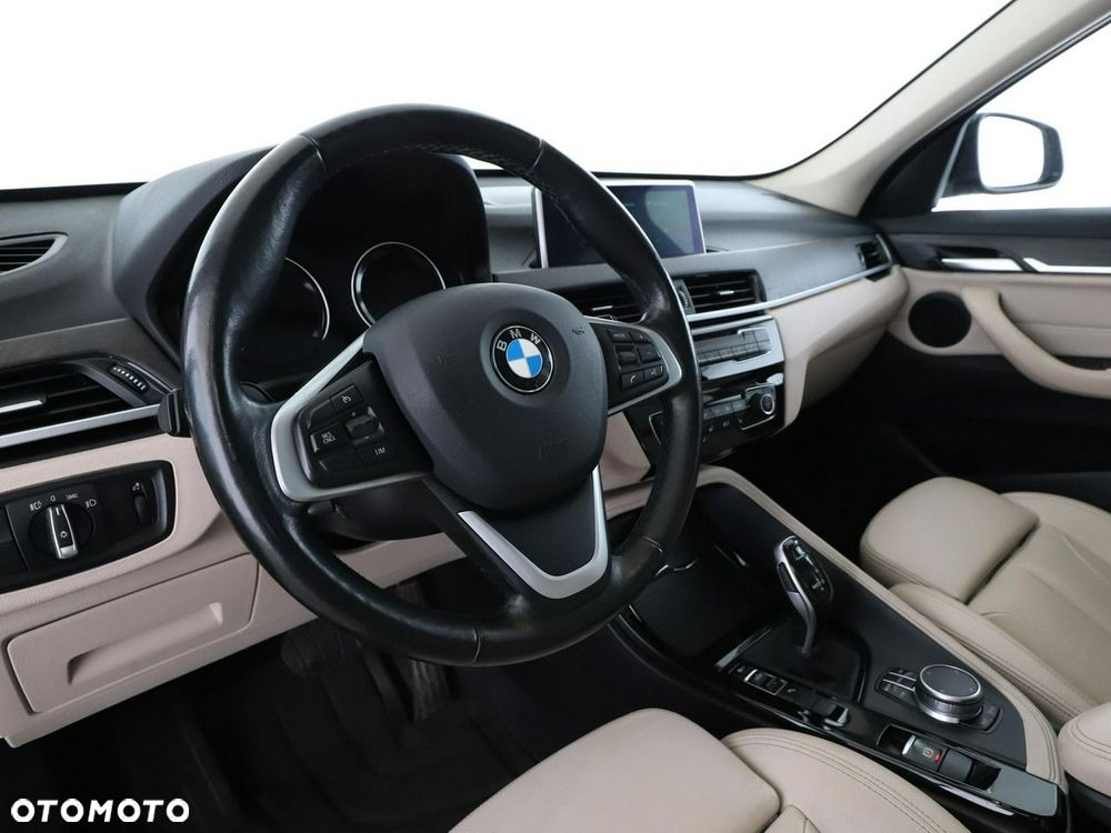 BMW X1 sDrive20d xLine - 15