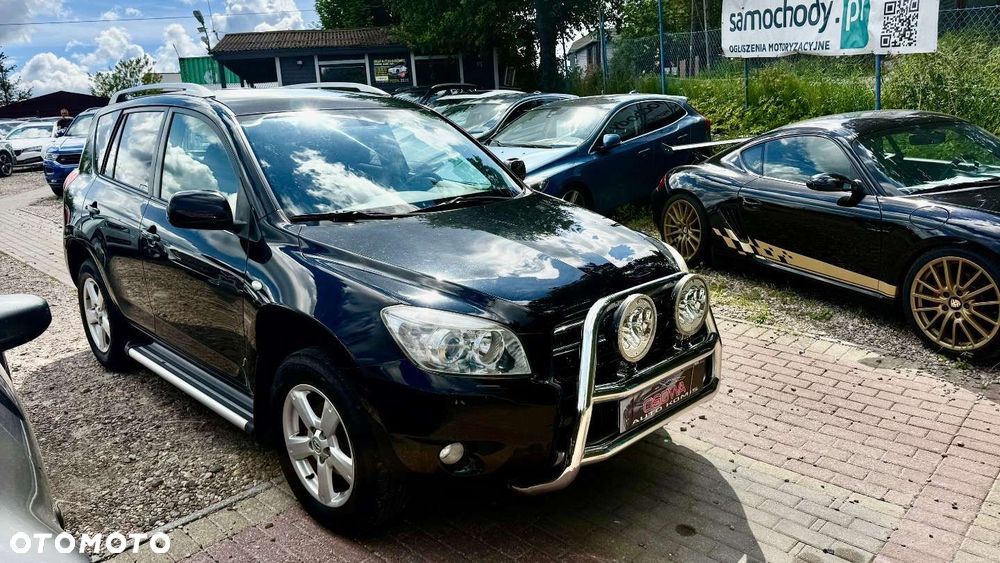 Toyota RAV4 - 2