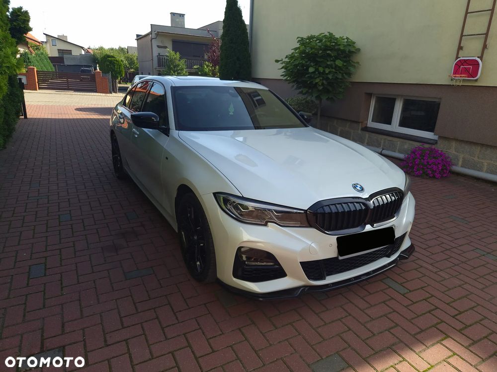 BMW Seria 3 330e xDrive M Sport - 6