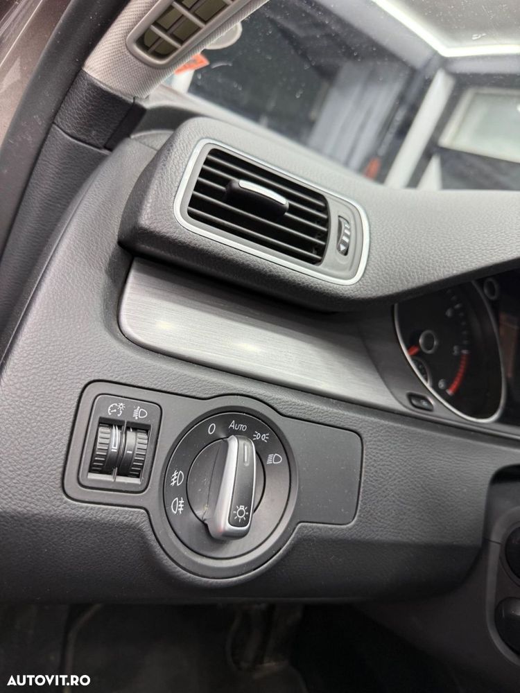 Volkswagen Passat 2.0 TDI DSG BlueMotion Technology Highline - 10