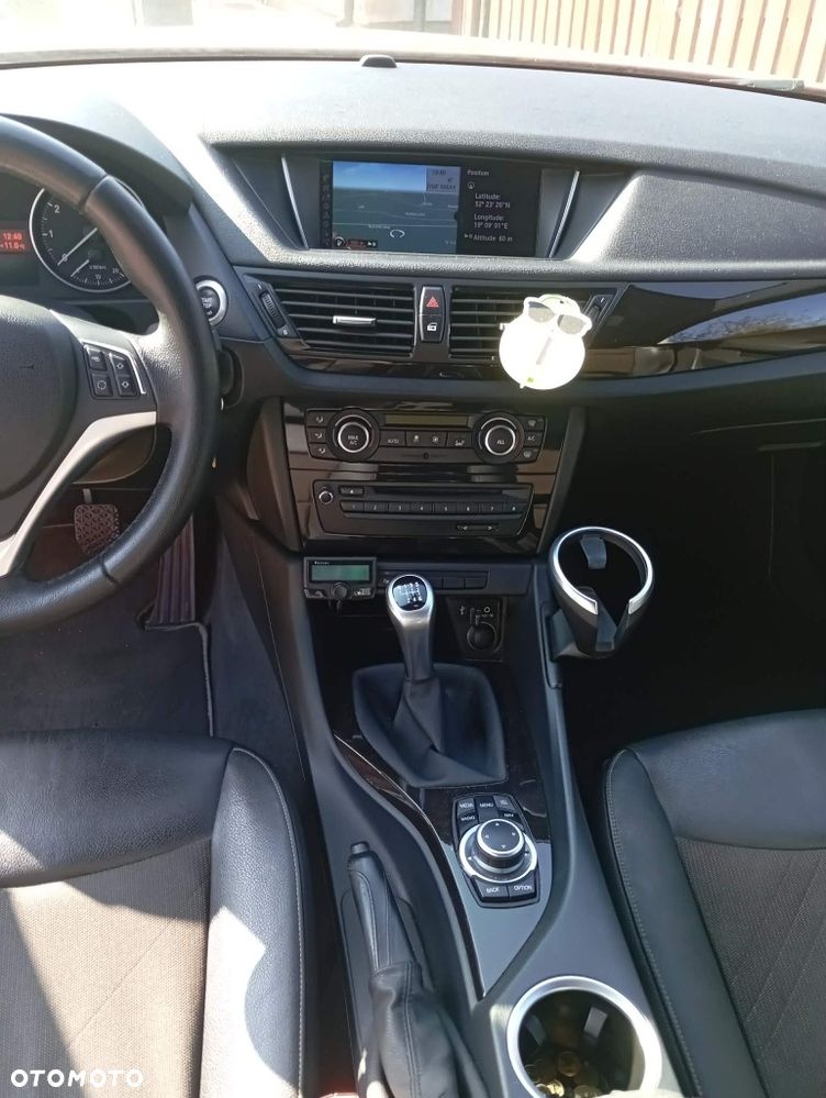 BMW X1 - 8