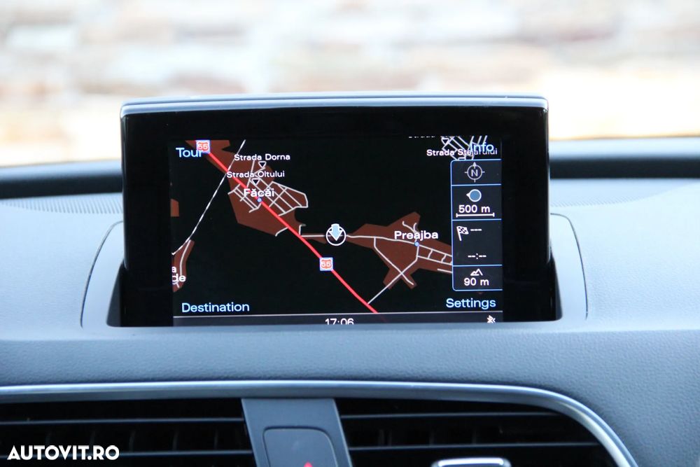 Audi Q3 2.0 TDI Quattro S tronic - 17