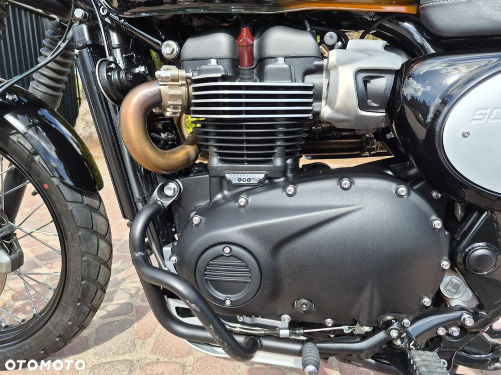Triumph Scrambler - 14