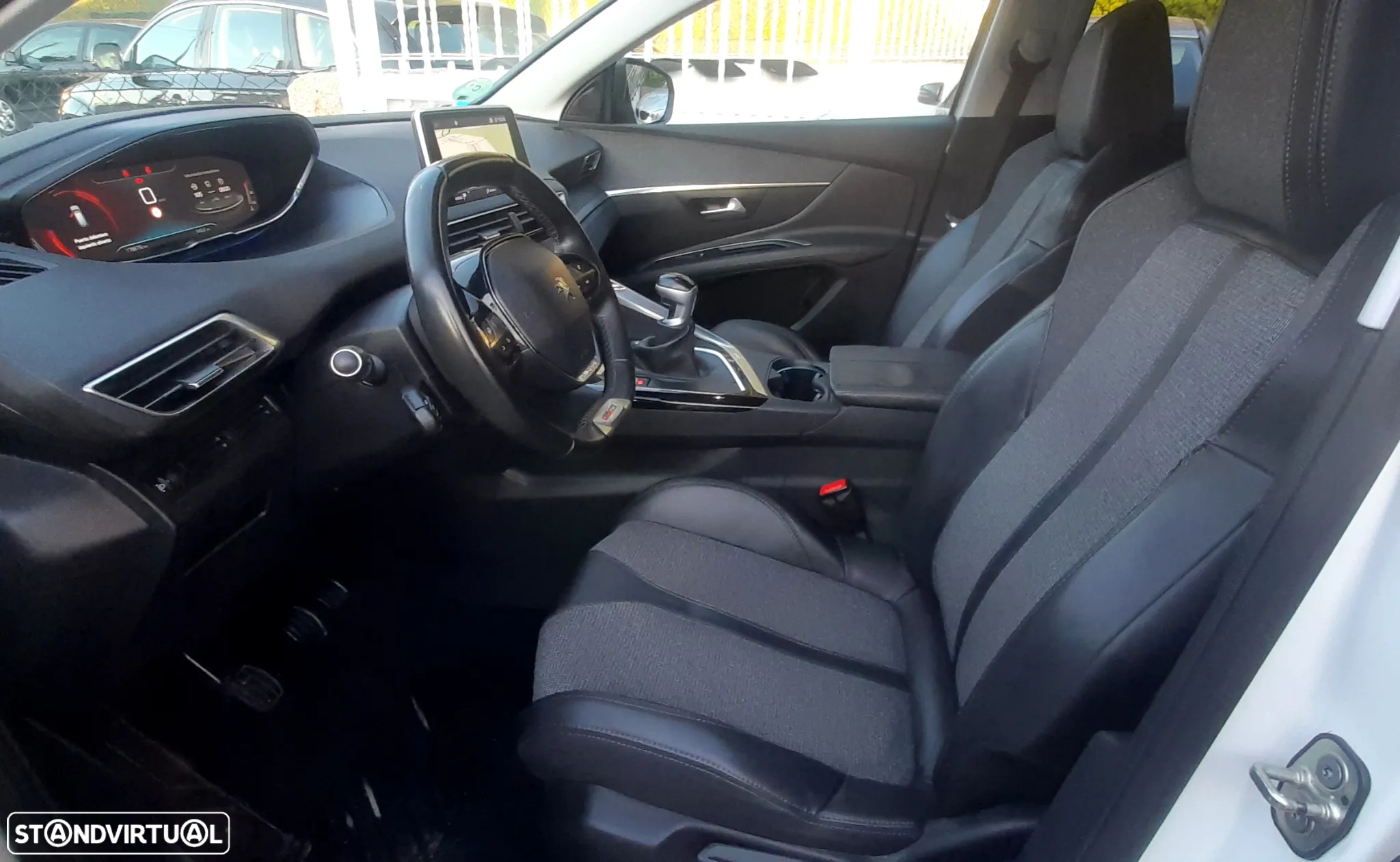 Peugeot 3008 1.6 BlueHDi GT Line - 33