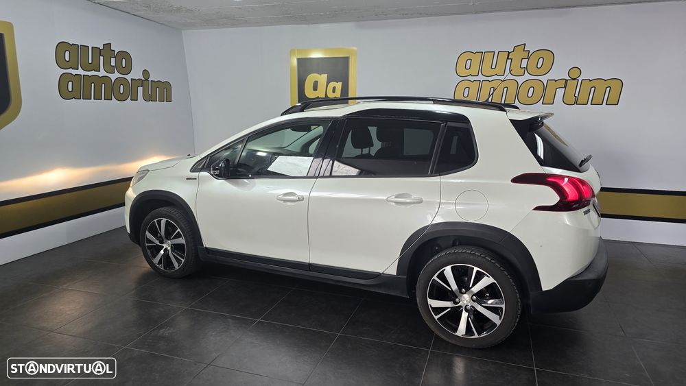 Peugeot 2008 1.6 BlueHDi GT Line - 11