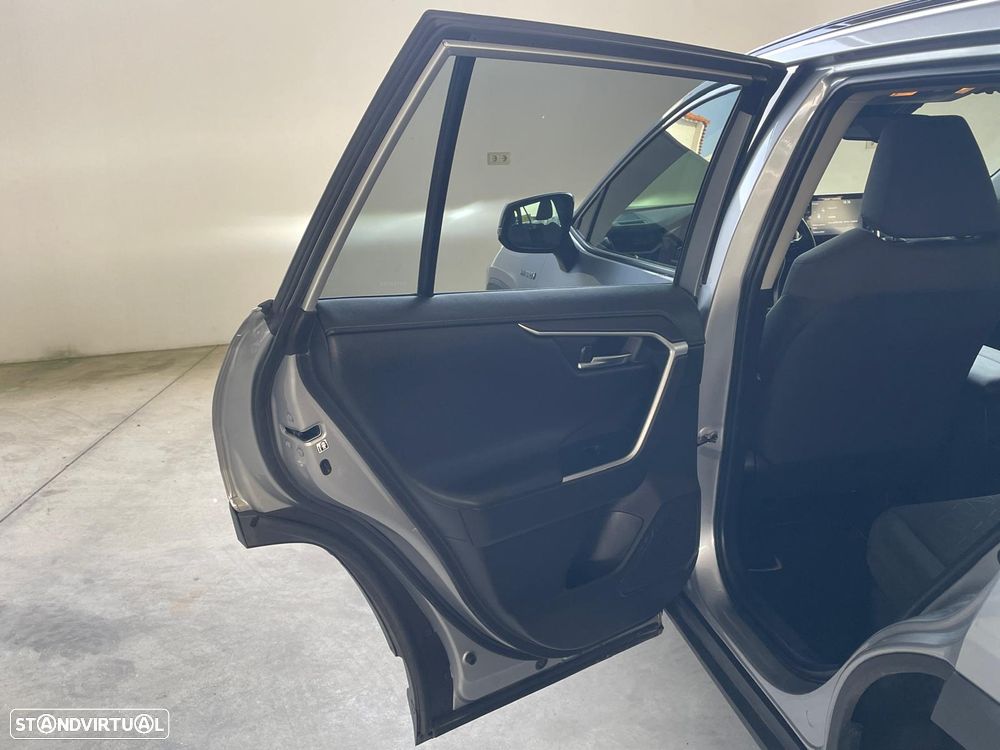 Toyota RAV4 2.5 HDF Comfort AWD-i - 22