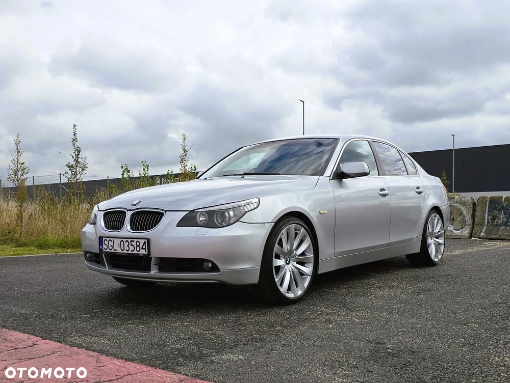 BMW Seria 5 525i - 1