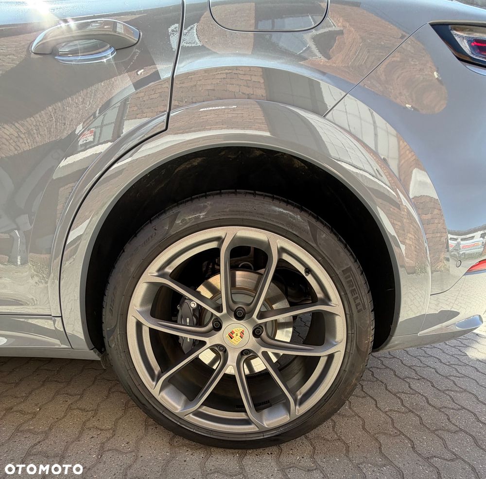 Porsche Cayenne Standard - 9