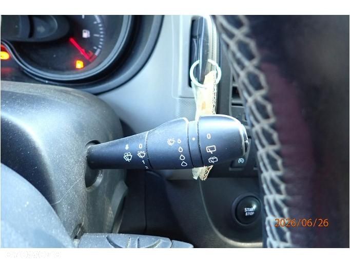 Renault Trafic - 13
