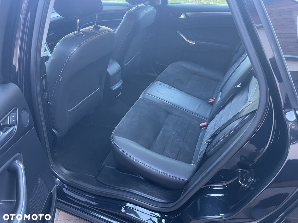 Ford Mondeo 2.0 TDCi Titanium S - 11